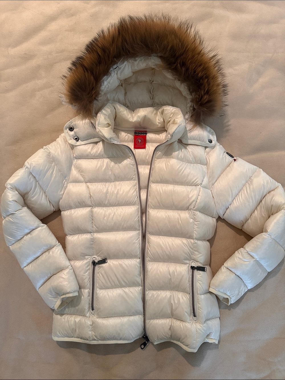 White Quilted Down Jacket with Fur-Trim Hood